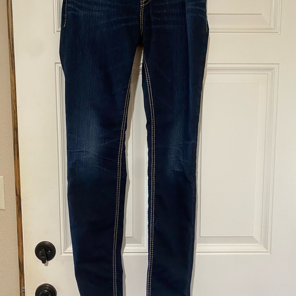 Silver Jeans Dark Indigo Suki Skinny Jeans. Size 29x33